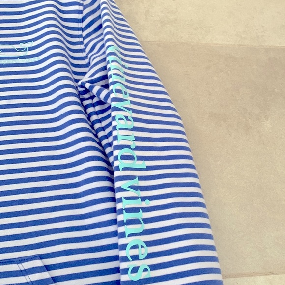 Vineyard vines top - Picture 2 of 7